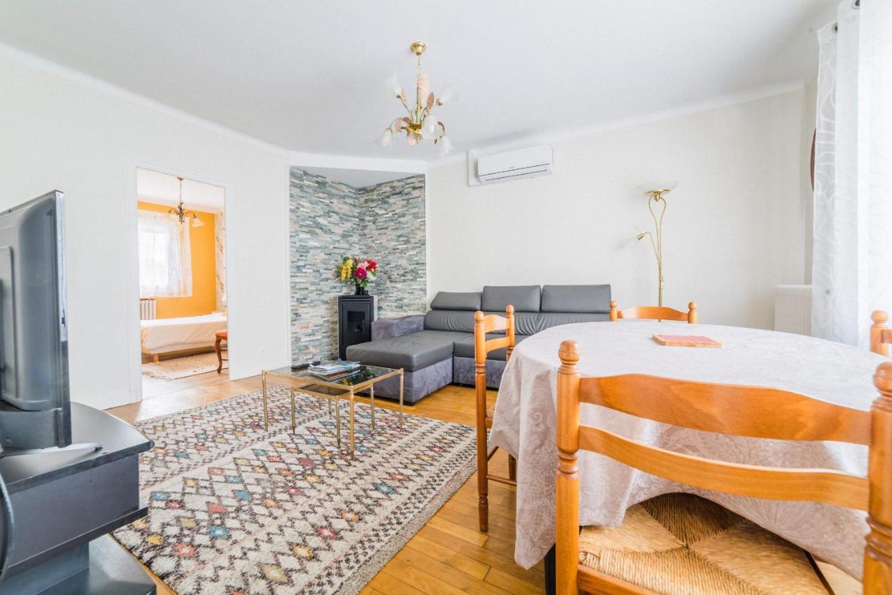 Les Rosiers - Maison Avec Jacuzzi Brive-la-Gaillarde Esterno foto