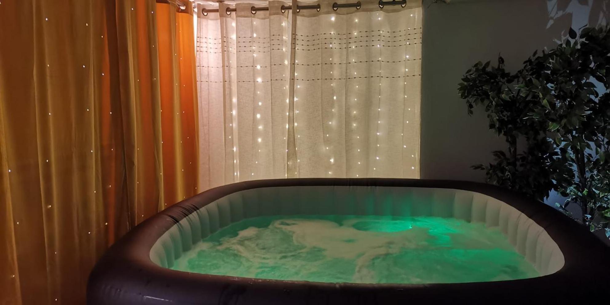 Les Rosiers - Maison Avec Jacuzzi Brive-la-Gaillarde Esterno foto